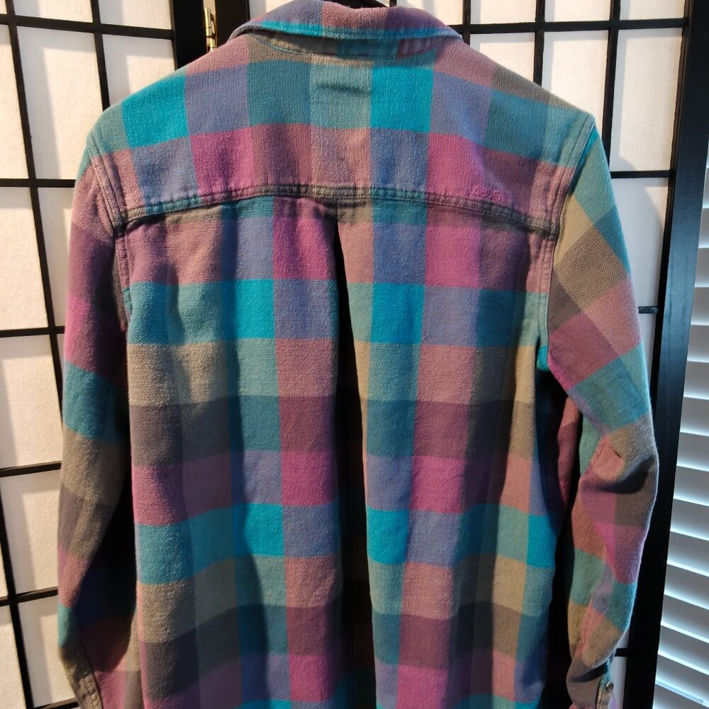 Ascend Flannel Finn Organic Cotton Long-Sleeve Button Down Shirt - L - Pink Blue - Picture 2 of 6